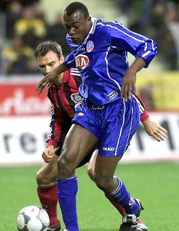 本土球迷 本土球迷